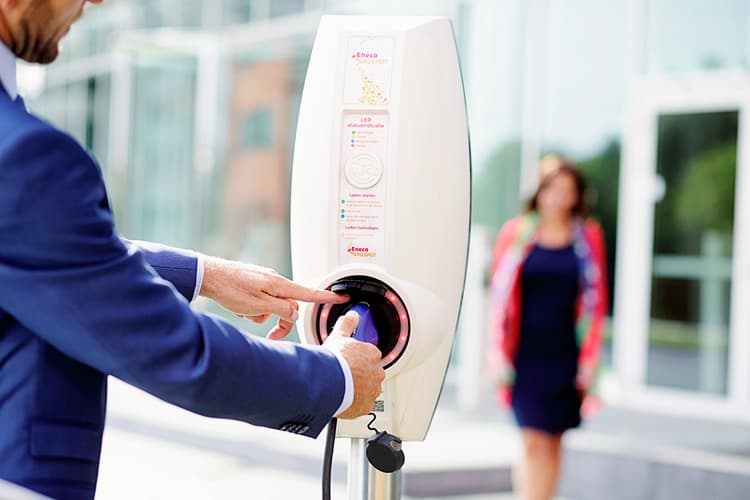 Maxus eDeliver3   eigen laadsysteem